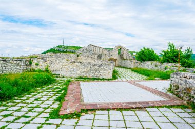 Bulgaristan 'daki Lovech kalesinin manzarası