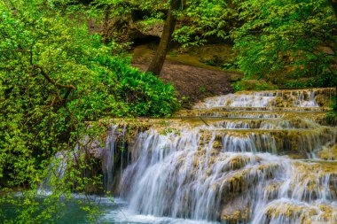 Bulgaristan 'da Krushunski şelaleleri