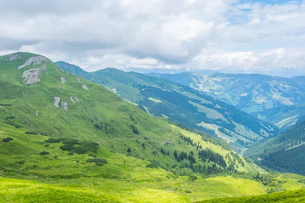 Вид Альпи Вздовж Знаменитої Пішохідної Стежки Pinzgauer Spaziergang Біля Зелл — стокове фото