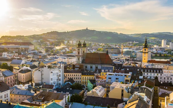 Vista Aérea Ciudad Austríaca Linz Incluyendo Antigua Catedral Schlossmusem Basílica — Foto de Stock