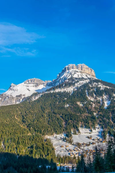 Bad Ausse Χιονοδρομικό Κέντρο Κυριαρχείται Από Loser Βουνό Στην Αυστρία — Φωτογραφία Αρχείου