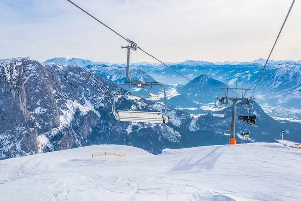 Lift Brengt Skiërs Naar Top Van Bad Aussee Skigebied Austri — Stockfoto