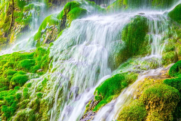 Bulgaristan 'da Krushunski şelaleleri