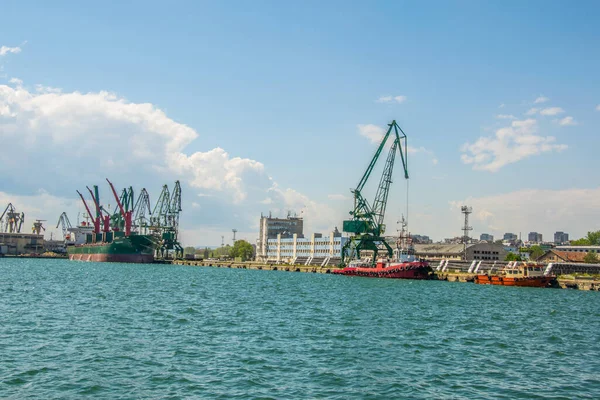 View Industrial Part Varna Harbor Bulgaria — Fotografia de Stock