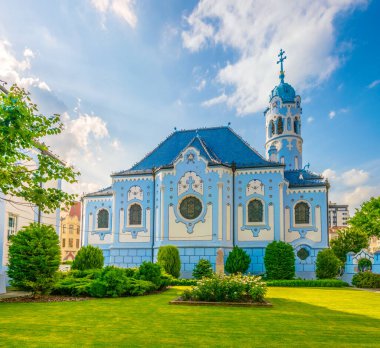 Bratislava, Slovakya 'nın simgelerinden biri olan Aziz Elizabeth Macaristan Kilisesi.