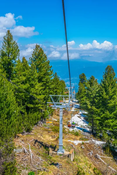 Chairlift Que Conduz Lago Bezbog Bulgari — Fotografia de Stock