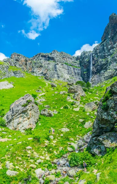 Raisko Praskalo Şelalesi Balkanlar 'ın orta kesimindeki Bulgari Milli Parkı' nda.