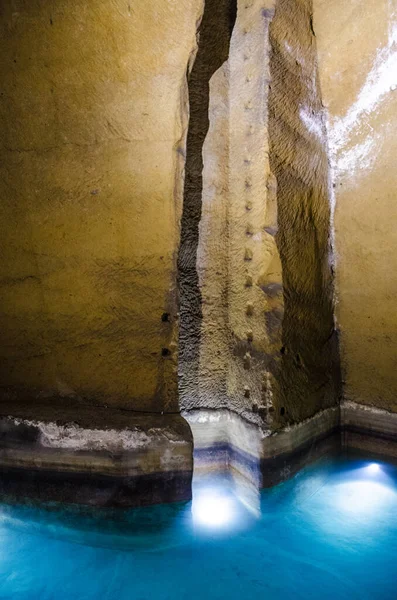 Čistá Voda Podzemí Neapol Itálie — Stock fotografie
