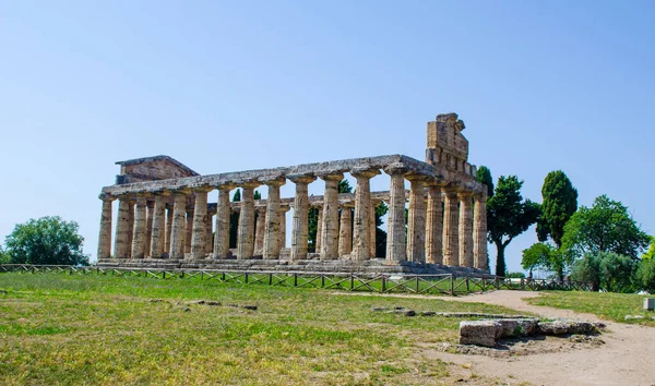 Pohled Chrám Cerere Nachází Starověkém Zřícenině Komplex Paestum — Stock fotografie