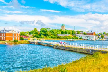 Finlandiya 'daki suomenlinna takımadasını birbirine bağlayan köprü manzarası