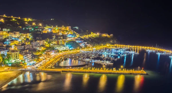 Gece görüş alanı agropoli, cilento, campania, İtalya.