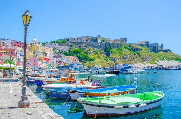 Île Italienne Procida Est Célèbre Pour Son Port Plaisance Coloré — Photo