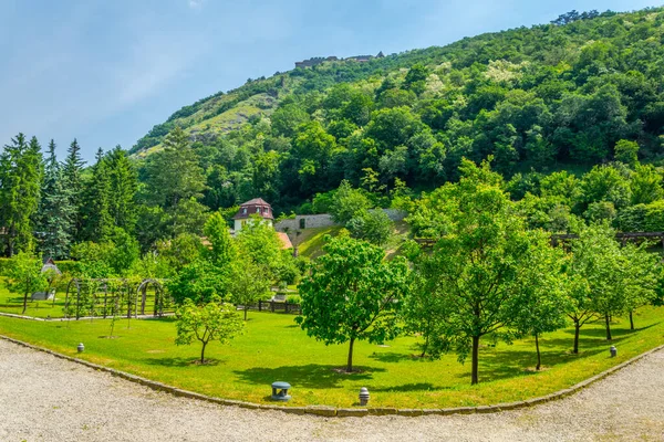 Garden Royal Palace Visegrad Hungary — Fotografia de Stock