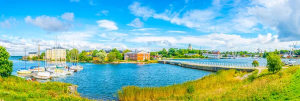 Finlandiya 'daki Suomenlinna limanı