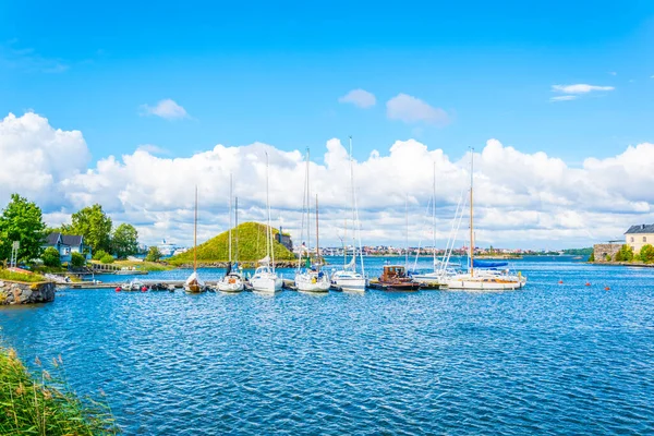 Finlandiya 'daki Suomenlinna limanı