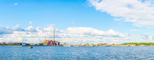 Uitzicht Een Fabriek Gelegen Aan Oever Van Oostzee Helsinki Finlan — Stockfoto