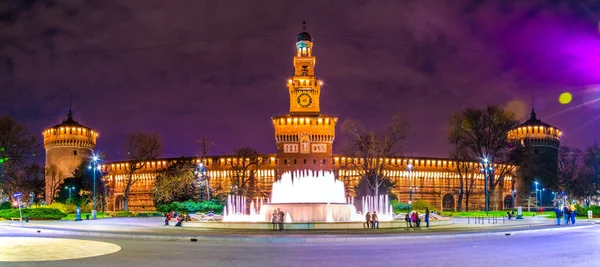 Night View Illuminated Fountain Front Castello Sforzesco Milano — Photo