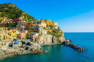 İtalya 'nın Cinque Terre bölgesindeki Manarola köyü.