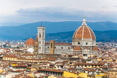 İtalya, Floransa 'daki Santa Maria del Fiore' un güzel hava manzarası