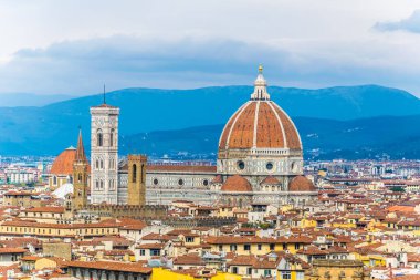 İtalya, Floransa 'daki Santa Maria del Fiore' un güzel hava manzarası