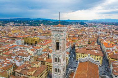 İtalya, Floransa 'daki Santa Maria del Fiore' un güzel hava manzarası