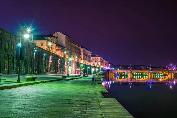 Night View Murazzi Riverside River Italian City Torino — стокове фото