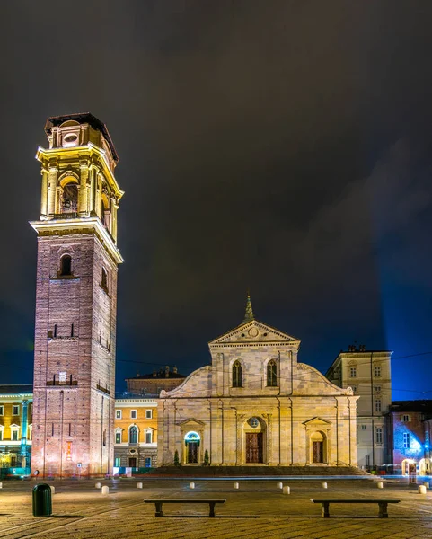 Vista Noturna Catedral Torino Dentro Está Capela Santo Sudário Local — Fotografia de Stock