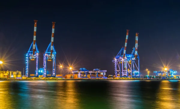 Vista Nocturna Grúas Industriales Puerto Génova Italia — Foto de Stock