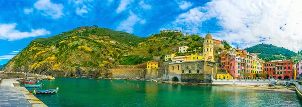 View Port Situated One Cinque Terre Villages Vernazza Italy — Stock Photo, Image