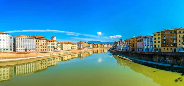 Historical Buildings Stretched Alongside River Arno Historical Center Italian City — стокове фото