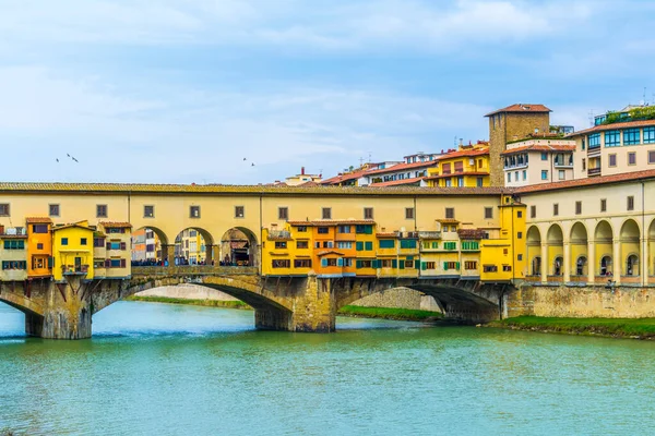 Ponte Vecchio Italian City Florence Cloudy Day — Stock fotografie