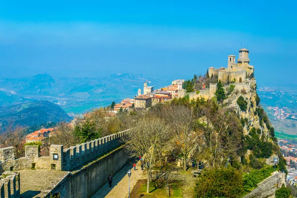 San Marino Birinci Kulesi manzaralı Guaita 
