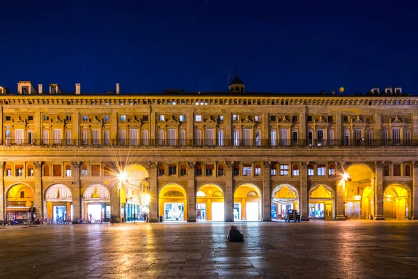 Piazza Maggiore Nocy Włoskim Mieście Bolonia — Zdjęcie stockowe