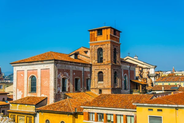 Uitzicht Kleurrijke Gevels Van Huizen Italiaanse Stad Verona — Stockfoto