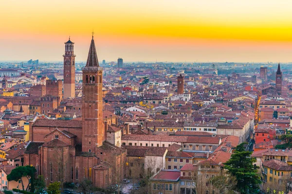 Повітряний Вид Італійське Місто Верона Під Час Заходу Сонця Тому — стокове фото