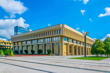 Seimas Sarayı, Litvanya 'nın Vilnius şehrinde parlamento binası olarak kullanıldı.