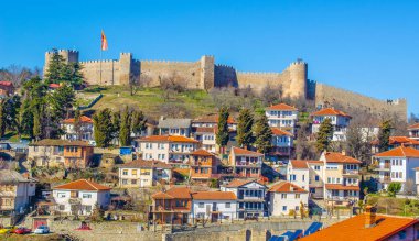 St. Bogorodica Perivlepta Kilisesi 'nden Samuel Kalesi' nin havadan görünüşü