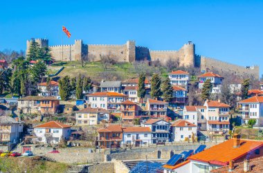 St. Bogorodica Perivlepta Kilisesi 'nden Samuel Kalesi' nin havadan görünüşü