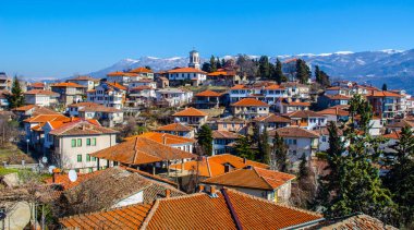 Unesco 'nun dünya mirası riskine dahil olan Macar Ohrid şehrindeki bir sahil manzarası..