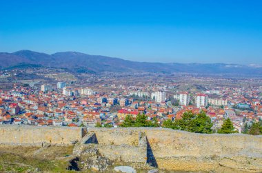 Çar Samuel 'in kalesi bugünlerde harabe halinde. Ohrid Gölü ve Ohrid Şehri 'nin Unesco Dünya Mirası' na dahil edilmesini sağlayan dış tahkimattır.