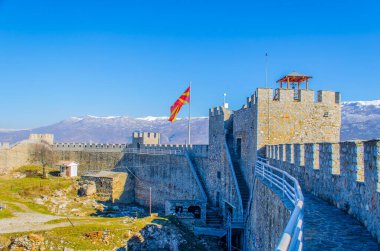 Çar Samuel 'in kalesi bugünlerde harabe halinde. Ohrid Gölü ve Ohrid Şehri 'nin Unesco Dünya Mirası' na dahil edilmesini sağlayan dış tahkimattır.