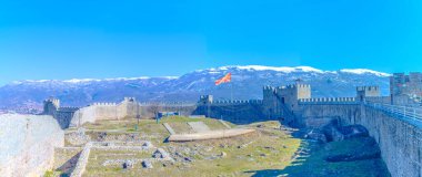 Çar Samuel 'in kalesi bugünlerde harabe halinde. Ohrid Gölü ve Ohrid Şehri 'nin Unesco Dünya Mirası' na dahil edilmesini sağlayan dış tahkimattır.