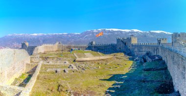 Çar Samuel 'in kalesi bugünlerde harabe halinde. Ohrid Gölü ve Ohrid Şehri 'nin Unesco Dünya Mirası' na dahil edilmesini sağlayan dış tahkimattır.
