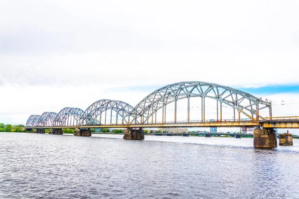 View Latvian National Library Situated Next Railway Bridge Riga Latvia — Stock Photo, Image