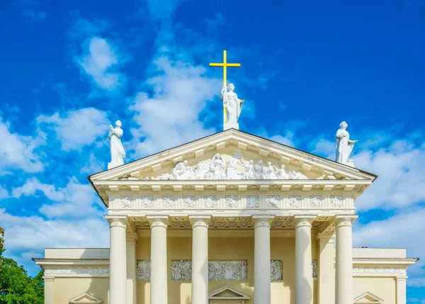 Litvanya 'nın başkenti Vilnius' taki Aziz Stanislaus Katedrali