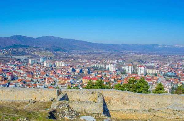 Çar Samuel 'in kalesi bugünlerde harabe halinde. Ohrid Gölü ve Ohrid Şehri 'nin Unesco Dünya Mirası' na dahil edilmesini sağlayan dış tahkimattır.