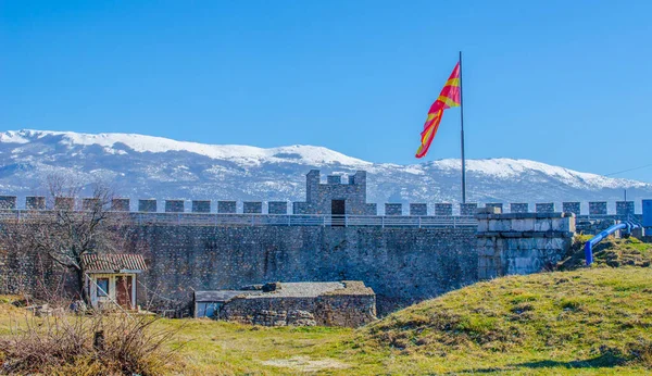 Çar Samuel 'in kalesi bugünlerde harabe halinde. Ohrid Gölü ve Ohrid Şehri 'nin Unesco Dünya Mirası' na dahil edilmesini sağlayan dış tahkimattır.