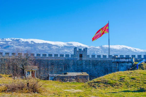 Çar Samuel 'in kalesi bugünlerde harabe halinde. Ohrid Gölü ve Ohrid Şehri 'nin Unesco Dünya Mirası' na dahil edilmesini sağlayan dış tahkimattır.