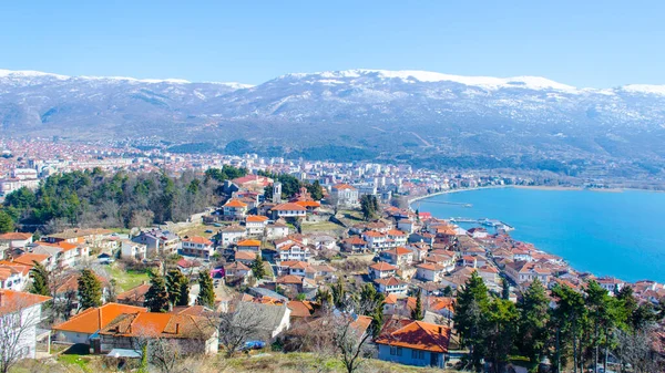  Macaristan 'daki Unesco Dünya Mirası Şehri' nin havadan görünüşü. Çar Samuel Kalesi 'nin tepesinden alınan fyrom..