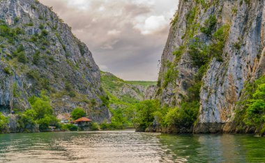 Macedonia 'daki Matka Kanyonu, skopje yakınlarında.